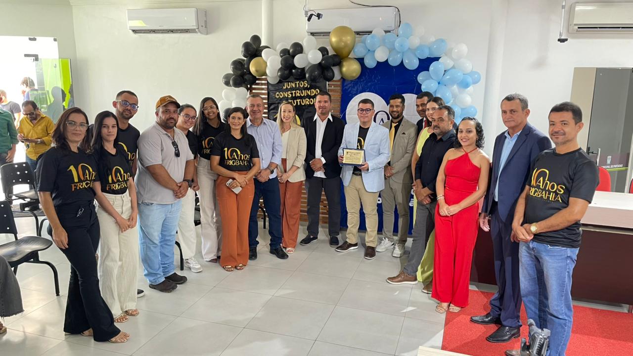 Câmara de Pintadas encerra atividades legislativas de 2025 com sessão solene e homenagem à FrigBahia